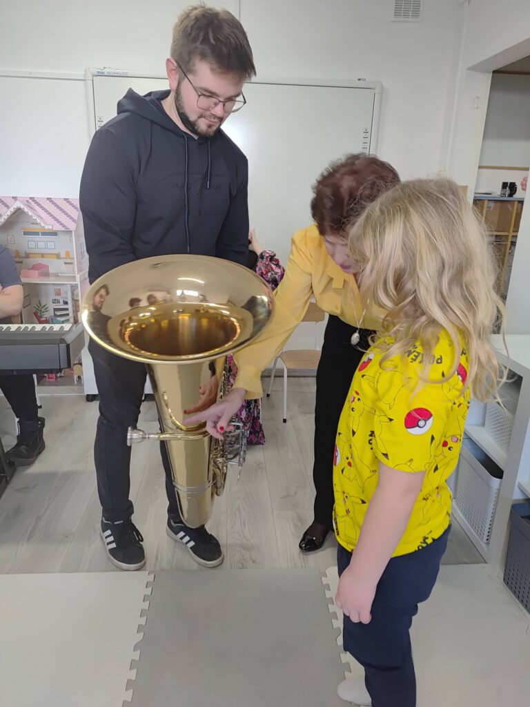 Gdyby muzyka miała wagę, tuba byłaby jej fundamentem